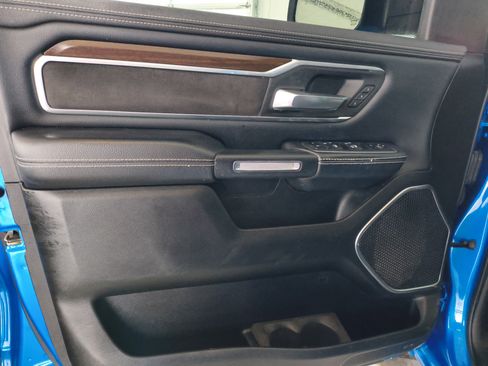 Used 2022 RAM 1500 Laramie image 9