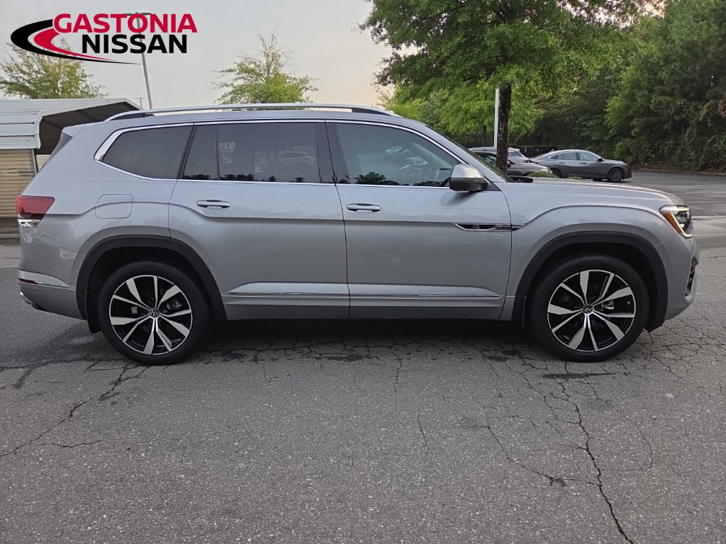 Used 2026 Volkswagen Atlas SEL Premium R-Line AWD/4WD image 10