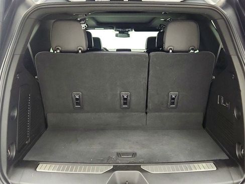 Used 2023 Chevrolet Tahoe Z71 w/ Luxury Package image 24