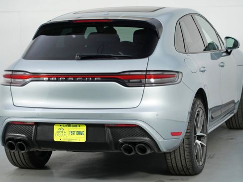 Used 2023 Porsche Macan image 51