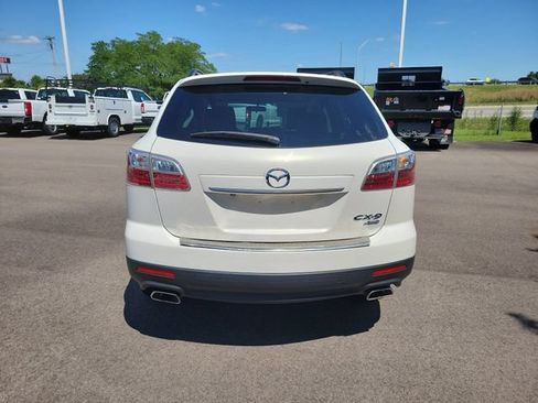 Used 2010 MAZDA CX-9 Touring w/ Moonroof & Bose Audio Pkg AWD/4WD image 4