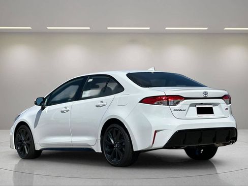 New 2027 Toyota Corolla SE FWD image 5