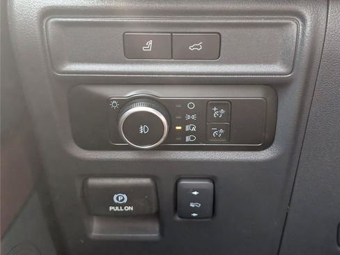 Used 2024 Ford Expedition Limited AWD/4WD image 27