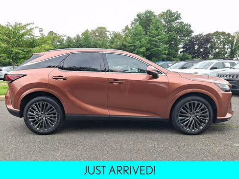 Used 2025 Lexus RX 350 w/ Convenience Package AWD/4WD image 7