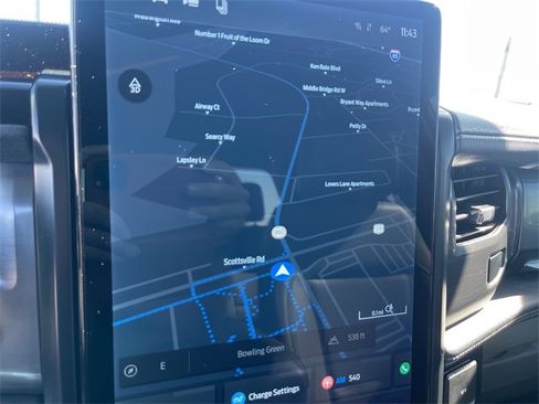 Used 2025 Ford F150 Lightning Flash image 14