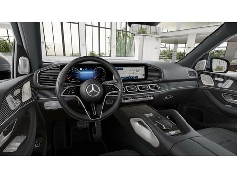 New 2026 Mercedes-Benz GLS 450 GLS 450 4D Sport Utility 4MATI image 4