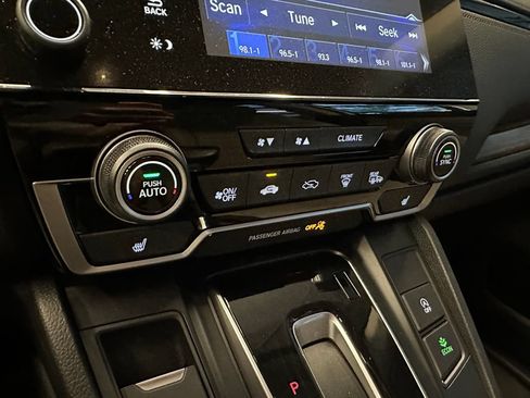 Used 2020 Honda CR-V Touring image 15