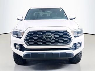 Used 2022 Toyota Tacoma TRD Off-Road w/ Technology Package AWD/4WD video 2