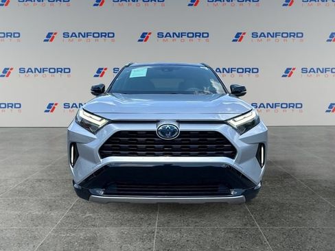 Used 2023 Toyota RAV4 XSE AWD/4WD image 8
