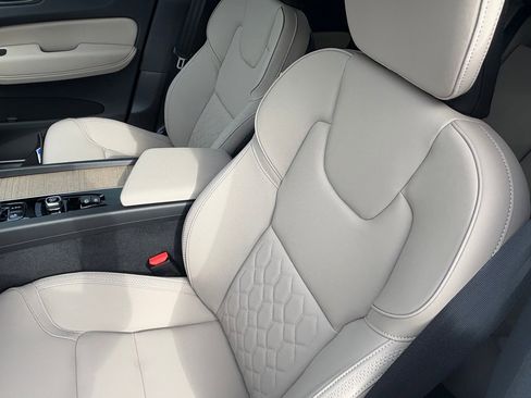 New 2026 Volvo XC60 B5 Plus w/ Protection Package Premier image 17