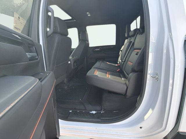 Used 2026 GMC Sierra 2500 AT4 AWD/4WD image 11