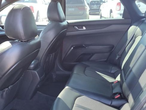 Used 2022 Kia K5 GT-Line AWD/4WD image 12