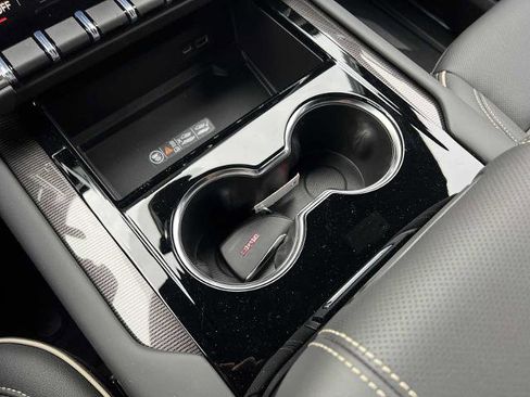 New 2026 GMC Yukon Elevation w/ Elevation Premium Package image 8