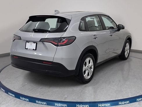 Used 2024 Honda HR-V LX image 7