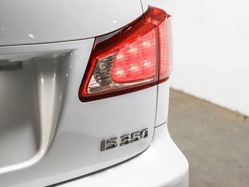Used 2013 Lexus IS 350 w/ F-Sport Pkg w/Summer Tires RWD image 11