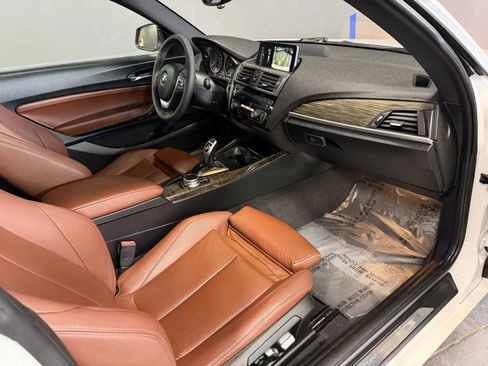 Used 2017 BMW 230i Coupe image 17