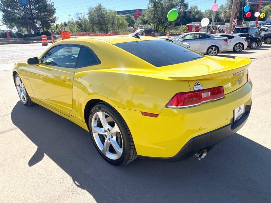 Used 2015 Chevrolet Camaro SS RWD image 5
