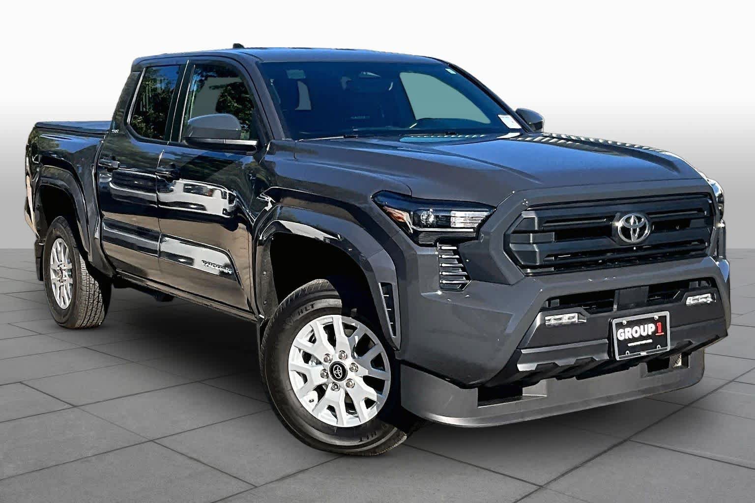 Certified 2026 Toyota Tacoma SR5 AWD/4WD image 3