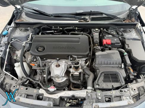 Used 2025 Honda Civic Sport image 38