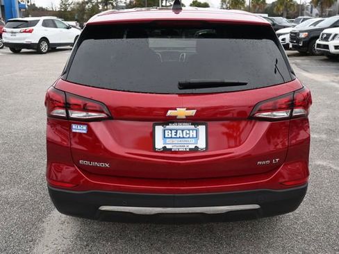 Used 2024 Chevrolet Equinox LT image 4