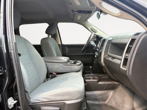 Used 2017 RAM 2500 Tradesman w/ Popular Equipment Group image 8