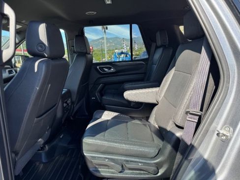 Used 2021 Chevrolet Tahoe Z71 w/ Z71 Off-Road Package image 14