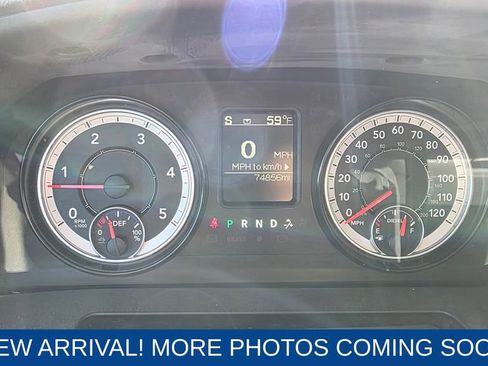 Used 2018 RAM 2500 Tradesman w/ Chrome Appearance Group image 17