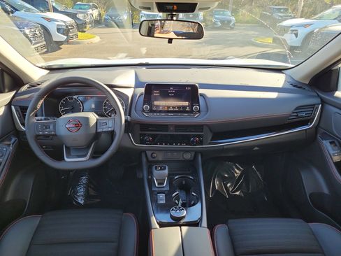 New 2026 Nissan Rogue Rock Creek image 11