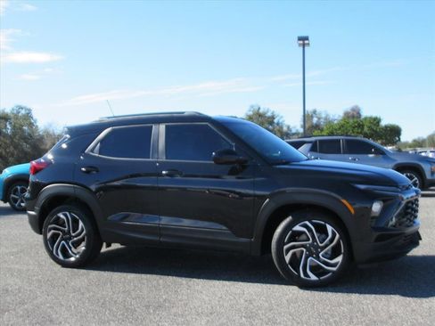 New 2026 Chevrolet TrailBlazer RS w/ Driver Confidence Package image 2