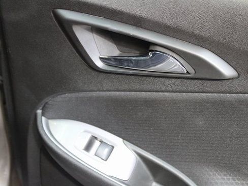 Used 2023 Chevrolet Malibu LT FWD image 11