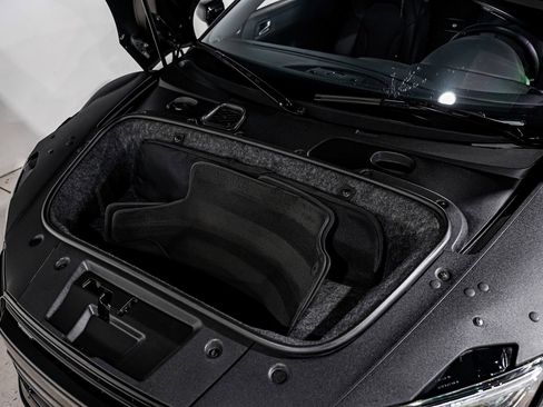 Used 2014 Audi R8 V8 w/ Full Leather Package AWD/4WD image 40