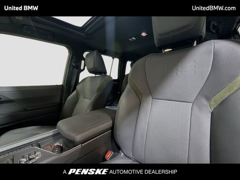 Used 2025 Lexus GX 550 AWD/4WD image 5