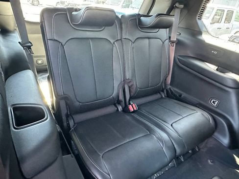 New 2026 Jeep Grand Cherokee L Limited AWD/4WD image 18
