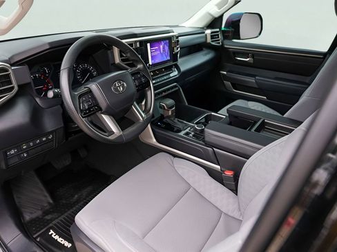 Used 2023 Toyota Tundra SR5 w/ SR5 Convenience Package image 13