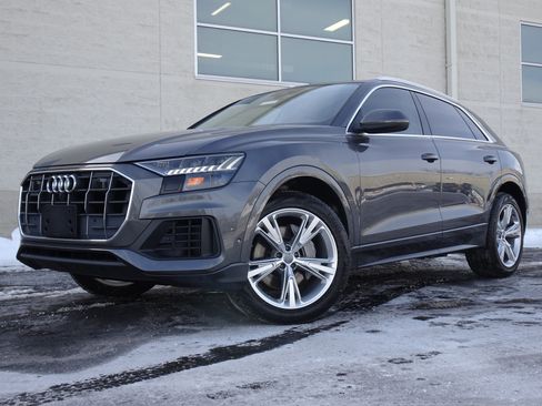 Used 2019 Audi Q8 Prestige w/ Luxury Package image 1