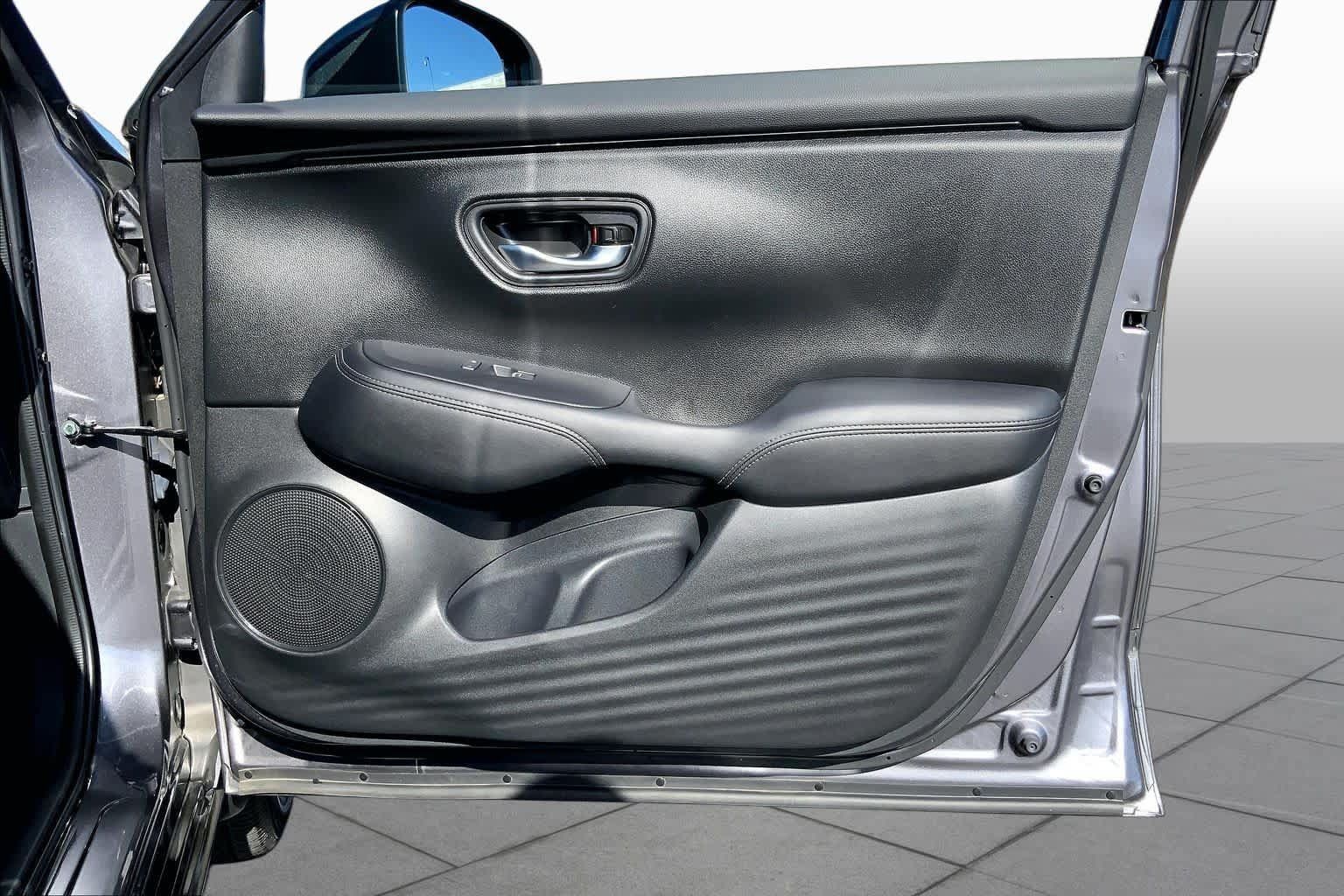 Used 2026 Honda HR-V EX-L image 26