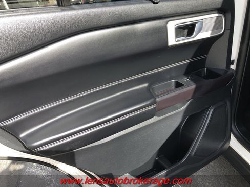 Used 2020 Ford Explorer ST image 16