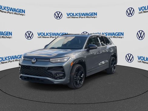 Used 2026 Volkswagen Tiguan SE R-Line FWD image 4