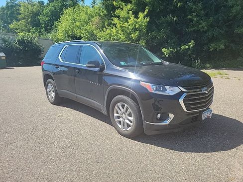Used 2019 Chevrolet Traverse LT AWD/4WD image 7