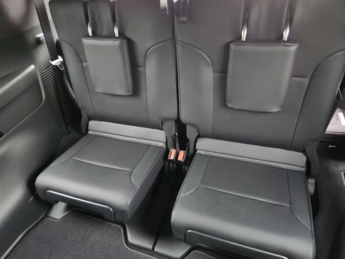 New 2026 Lexus LX 600 4WD w/ Appearance Package image 20
