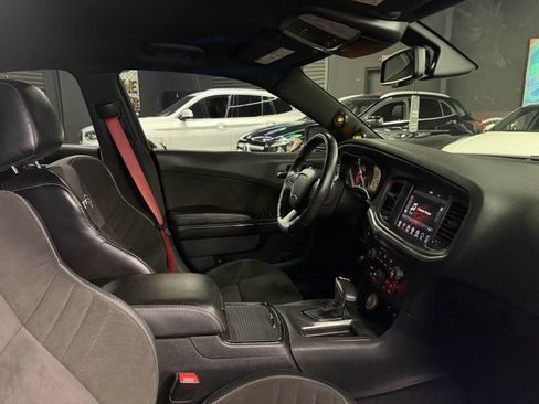Used 2017 Dodge Charger SRT Hellcat RWD image 17