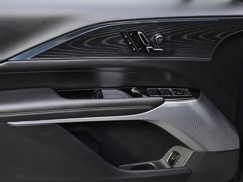 Certified 2024 Cadillac Lyriq Luxury w/ LPO, Floor Liner Package image 22