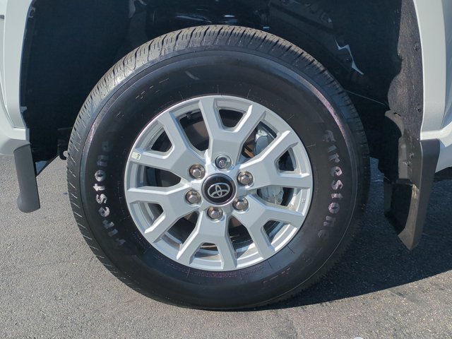 Used 2026 Toyota Tacoma SR5 AWD/4WD image 13