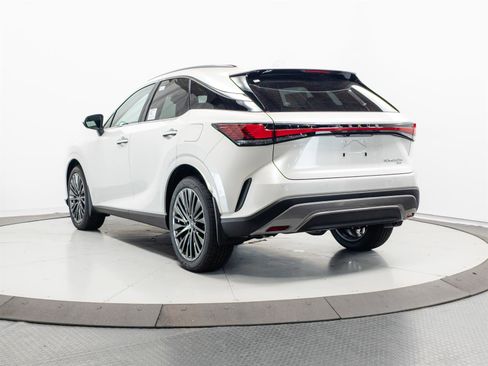 New 2026 Lexus RX 450h AWD image 9