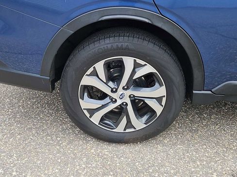 Used 2022 Subaru Outback Limited AWD/4WD image 8