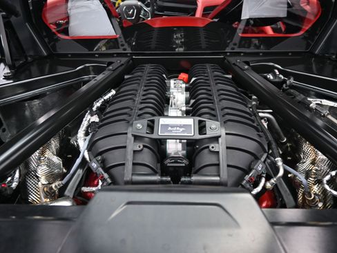 New 2026 Chevrolet Corvette Z06 w/ Stealth Interior Trim Package RWD image 36