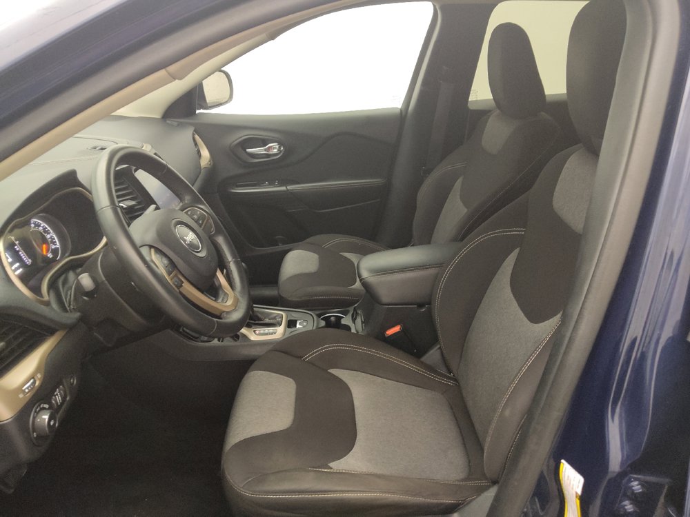 Used 2014 Jeep Cherokee Latitude w/ Comfort/Convenience Group FWD image 17