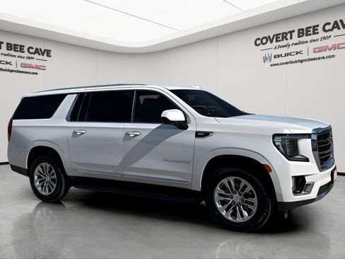 Used 2023 GMC Yukon XL SLT image 12