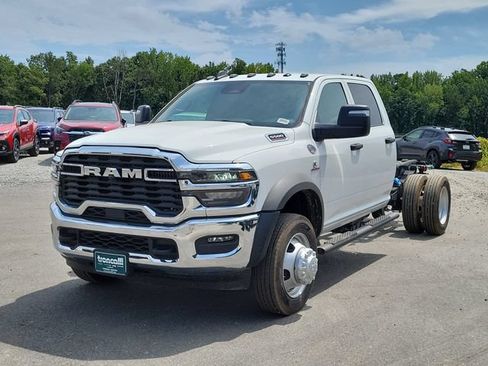 New 2026 RAM 5500 Tradesman RWD image 3
