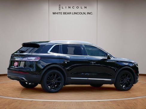 Certified 2023 Lincoln Nautilus Reserve w/ Equipment Group 201A AWD/4WD image 5